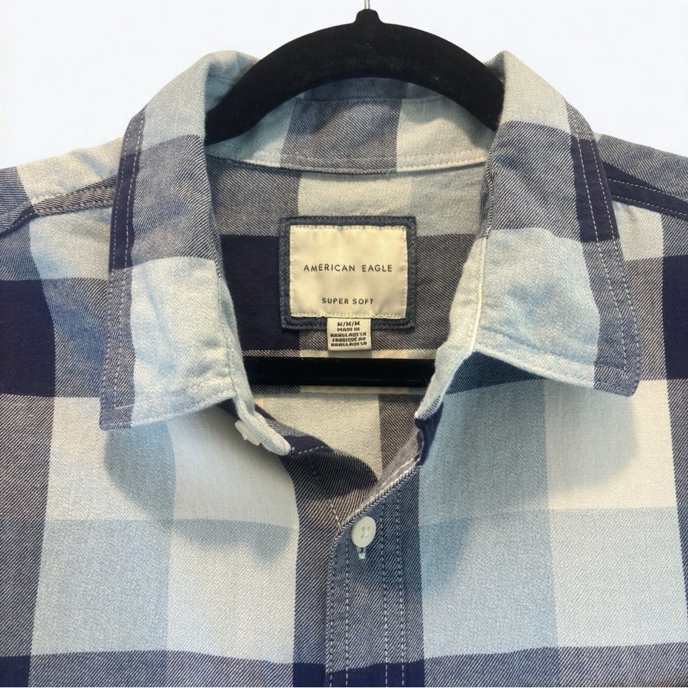 American Eagle Outfitters Navy and Cream Plaid Shirt - Picture 5 of 5